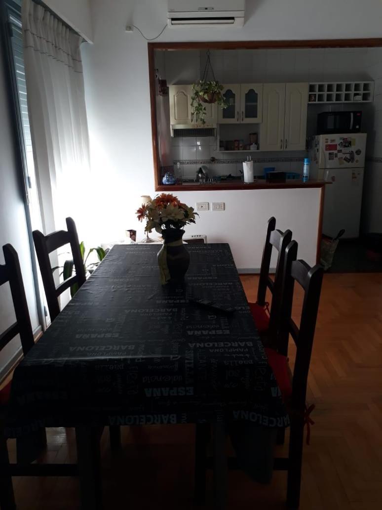 דירות בואנוס איירס Apartamento Lautaro מראה חיצוני תמונה